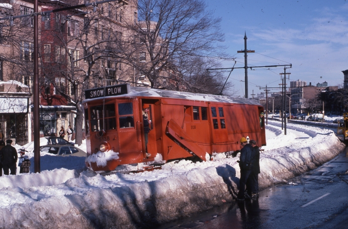 MBTA snow plow 5138 at work on January 22, 1978. (Author's collection)