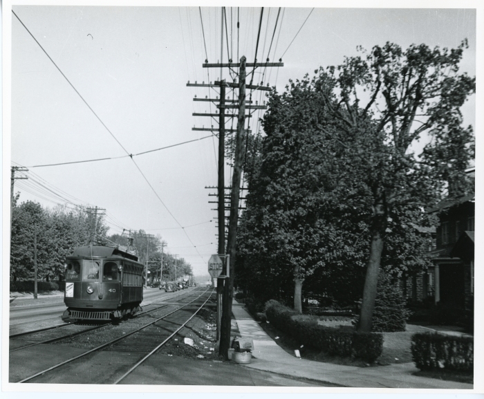 Philadelphia Suburban Transportation Company Jewett car 40 at Highland Park on West Chester Pike, about one mile west of 69th Street Terminal in 1941. (David H. Cope photo)