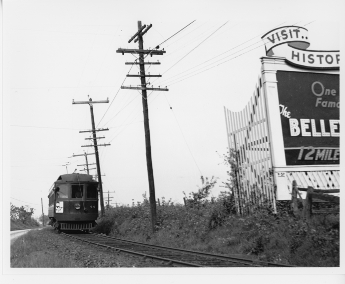 Philadelphia Suburban Transportation Company car 44 westbound at Kirk's curve, around 1941. (David H. Cope photo)