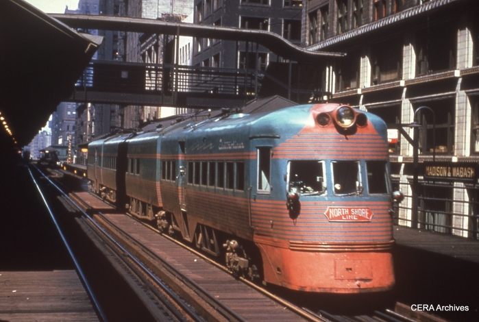 One of the two Electroliners at Madison and Wabash on Chicago's "L" in the late 1950s.