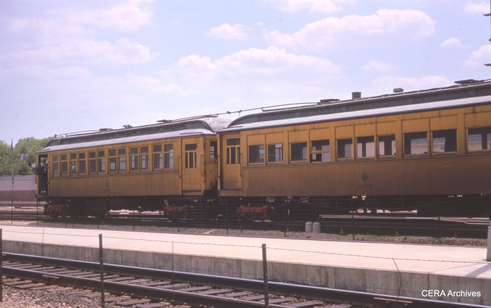 It might surprise you to learn that wooden "L" cars ran on the embankment, but they did- in work service. Here we see CTA 337-333 on May 24, 1963. (Unknown Photographer)