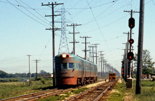 Electroliner Train # 805 NB at Ryan Road Jun 13, 1962 - note speeder on SB track. Tom Sharratt photo