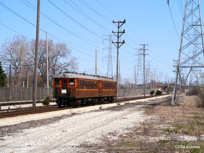 The 4000s heading east at East Prairie Road.