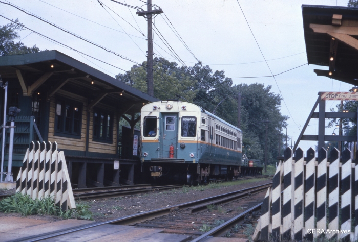 A CTA single car unit heads south at the old Isabella station, just south of the Linden Avenue terminal in the 1960s. (CERA Archives)